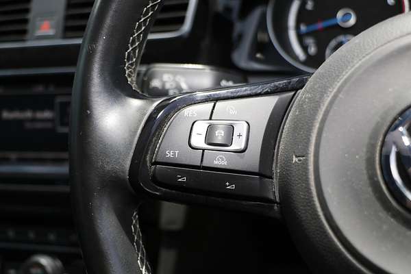 2014 Volkswagen Golf R 7