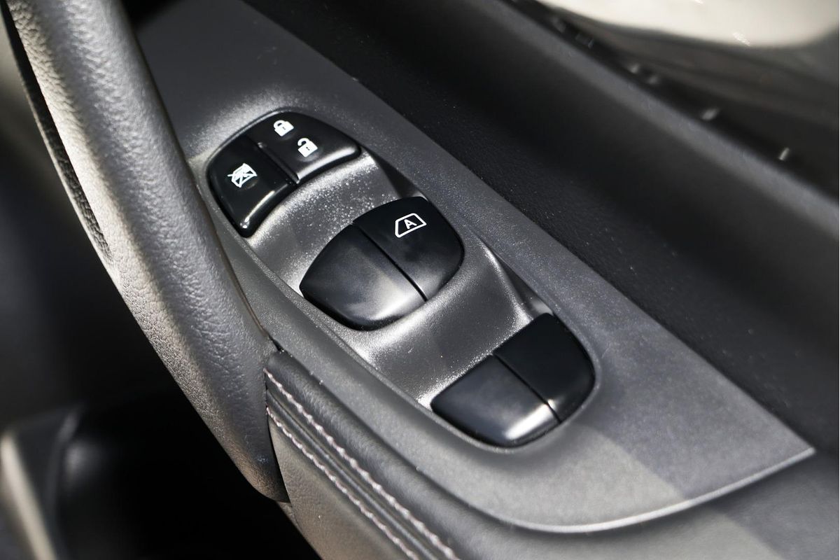 2017 Nissan X-TRAIL TS T32 Series II