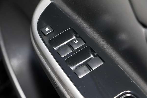 2020 Mitsubishi Triton GSR MR 4X4