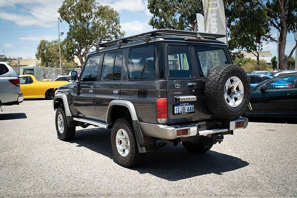 2014 Toyota Landcruiser GXL VDJ76R
