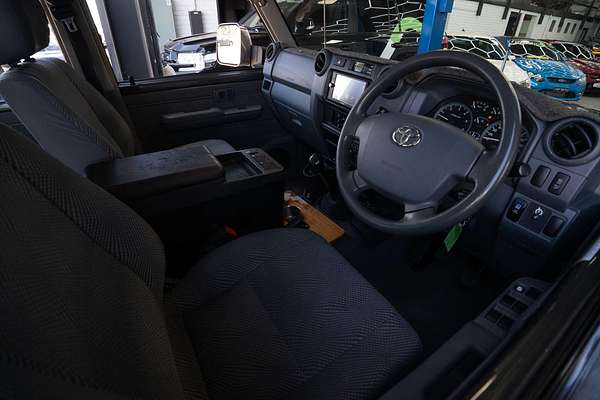 2014 Toyota Landcruiser GXL VDJ76R