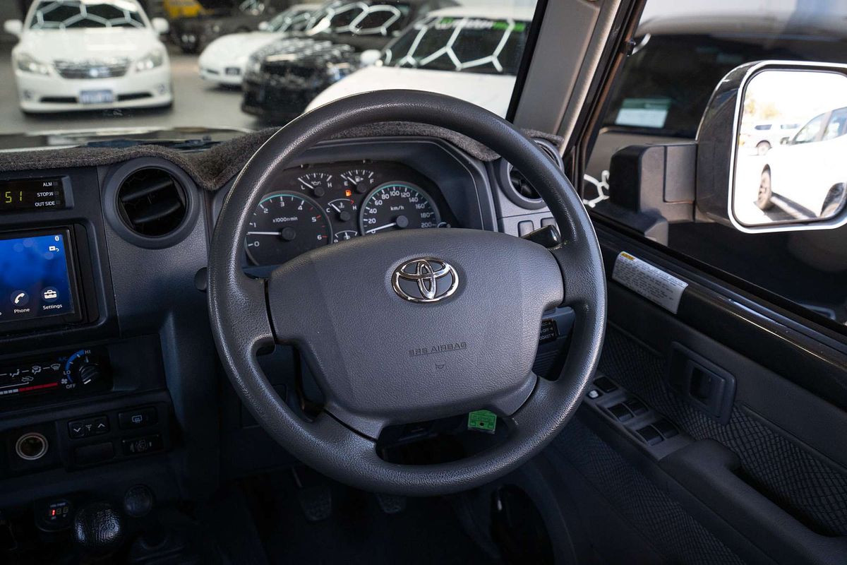 2014 Toyota Landcruiser GXL VDJ76R