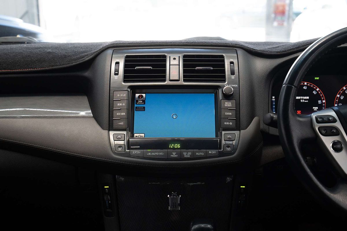 2010 Toyota Crown MAJESTA (HYBRID) GWS204