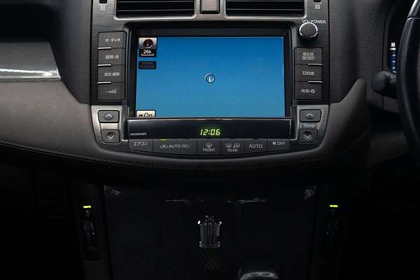 2010 Toyota Crown MAJESTA (HYBRID) GWS204