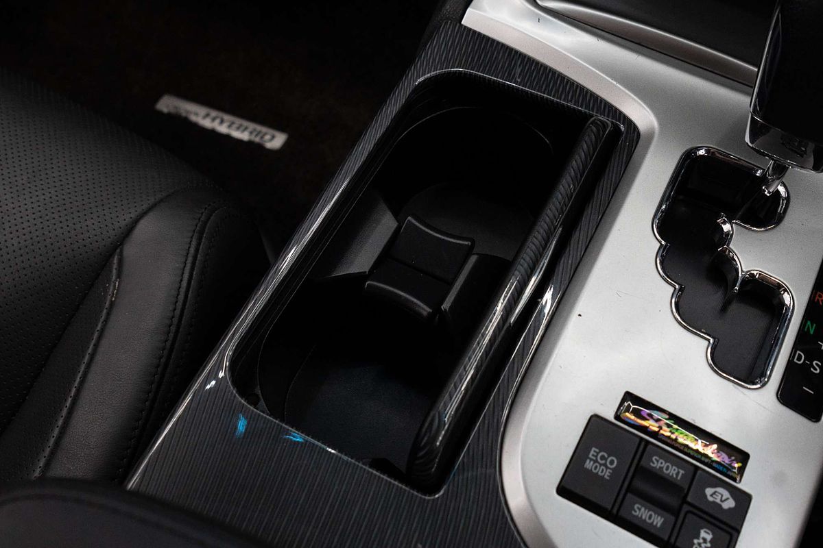 2010 Toyota Crown MAJESTA (HYBRID) GWS204