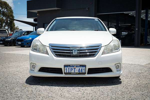 2010 Toyota Crown MAJESTA (HYBRID) GWS204