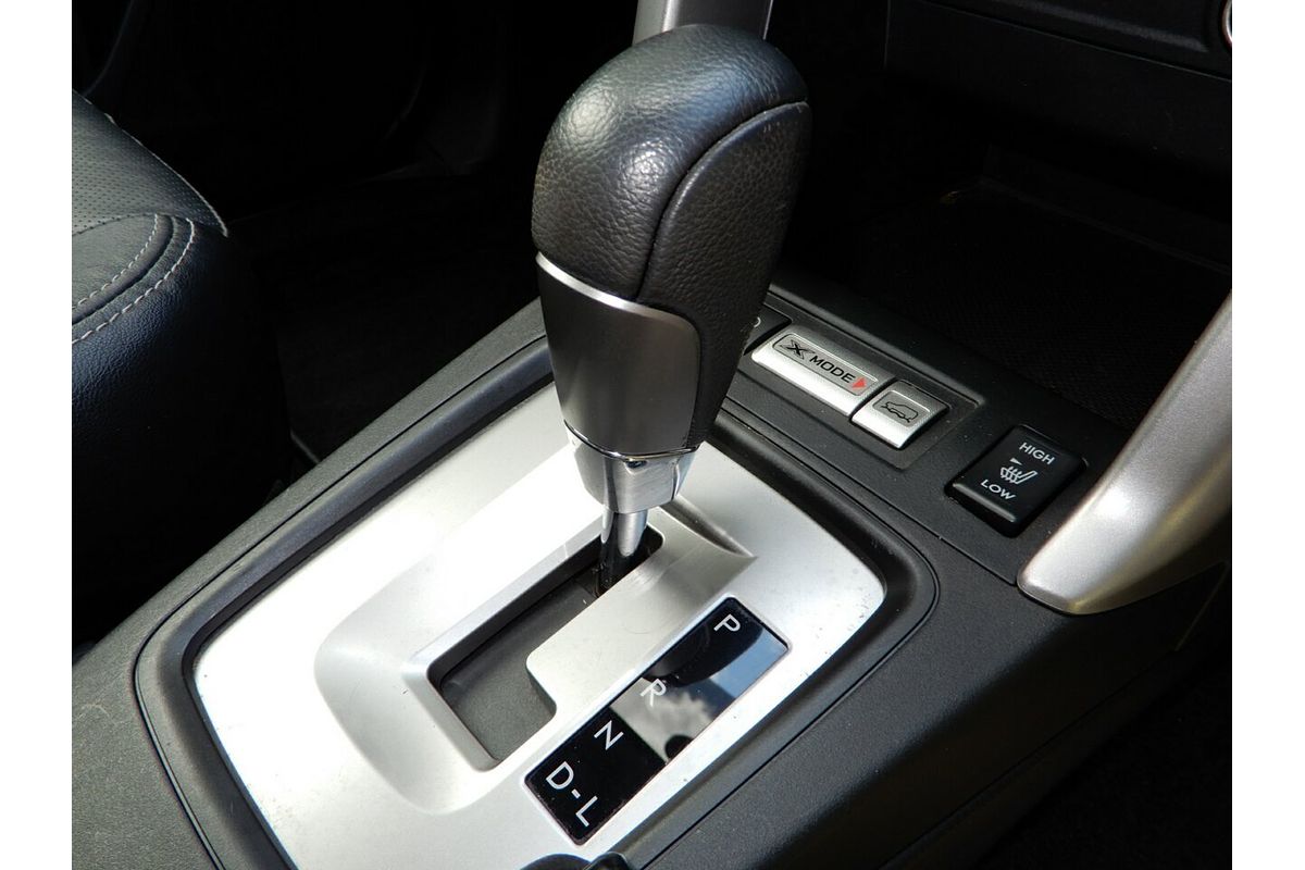 2014 Subaru Forester 2.5i Luxury S4