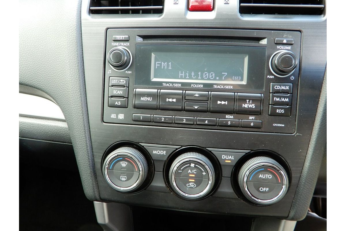 2014 Subaru Forester 2.5i Luxury S4