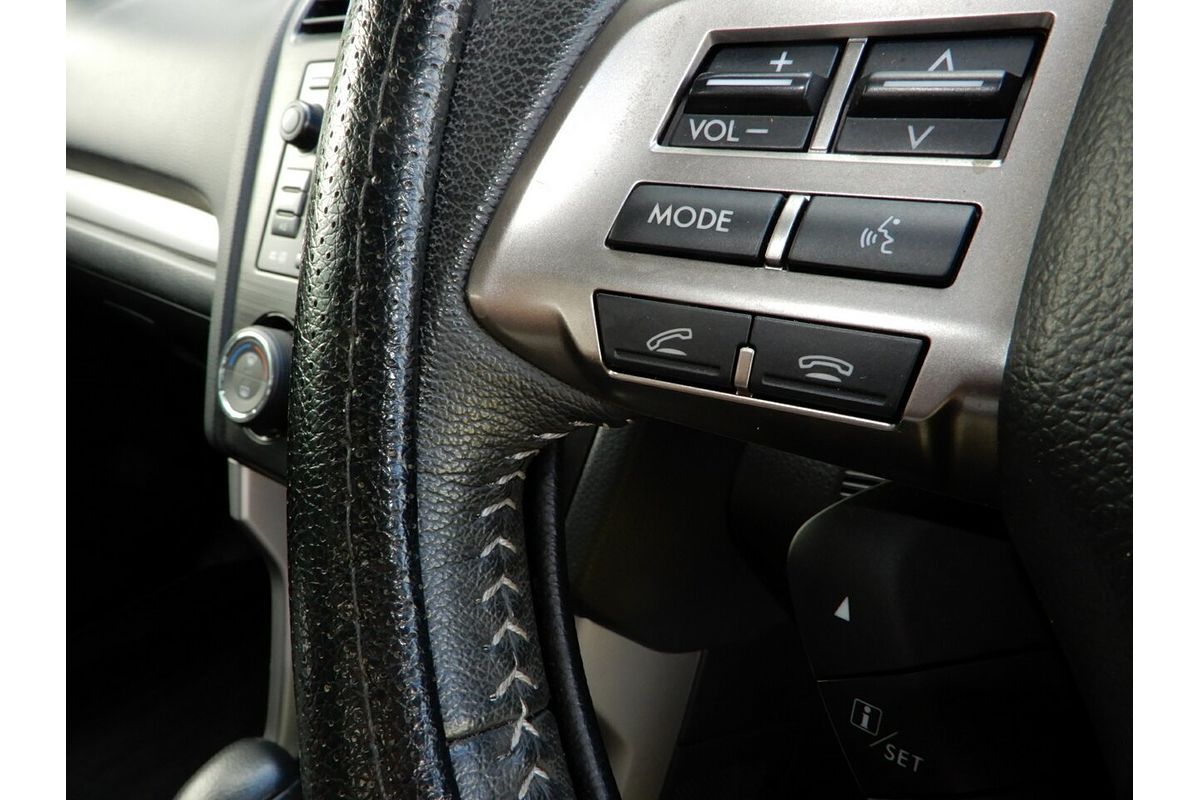 2014 Subaru Forester 2.5i Luxury S4