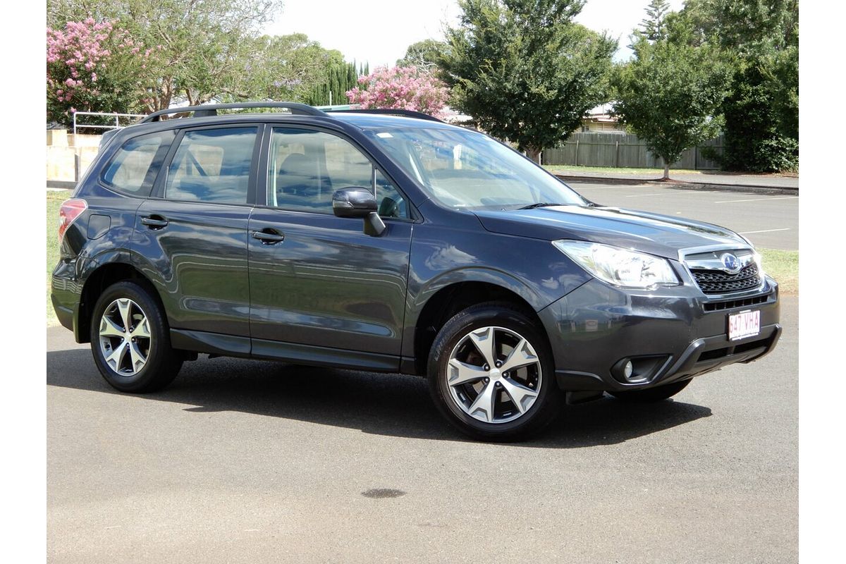 2014 Subaru Forester 2.5i Luxury S4