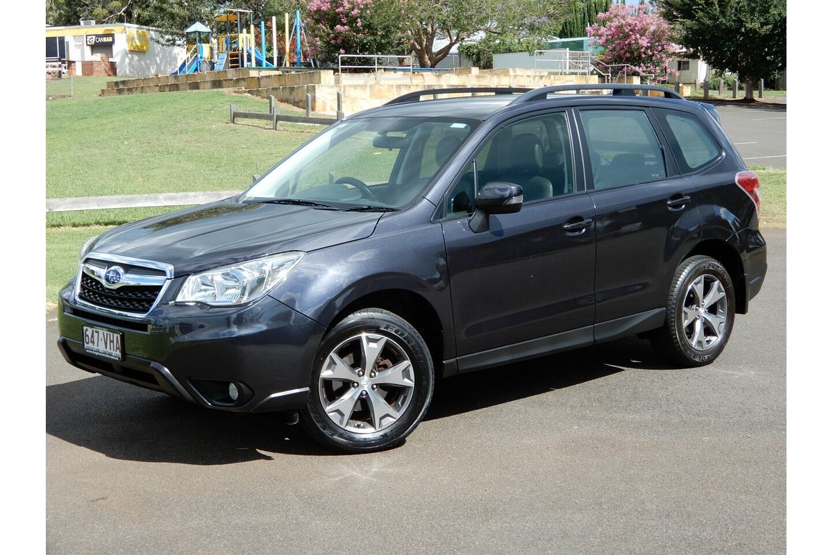 2014 Subaru Forester 2.5i Luxury S4
