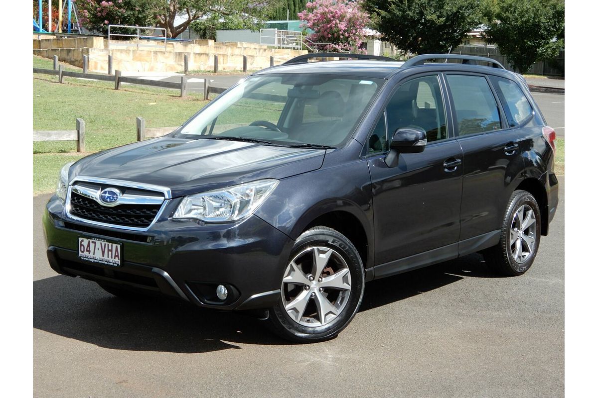 2014 Subaru Forester 2.5i Luxury S4