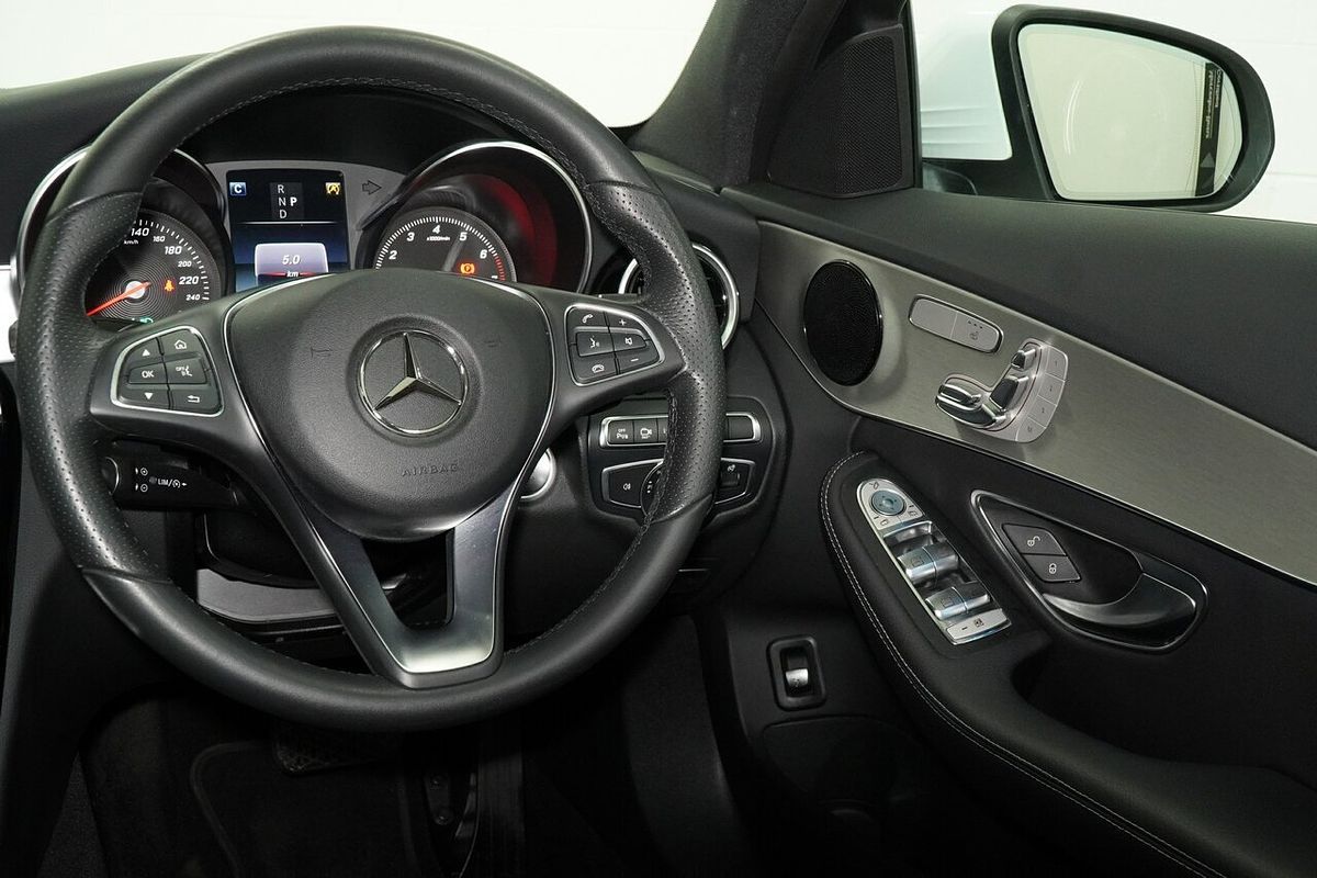 2017 Mercedes-Benz C-Class C200 W205