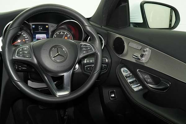 2017 Mercedes-Benz C-Class C200 W205