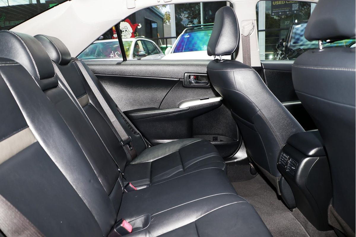 2014 Toyota Camry Hybrid HL AVV50R