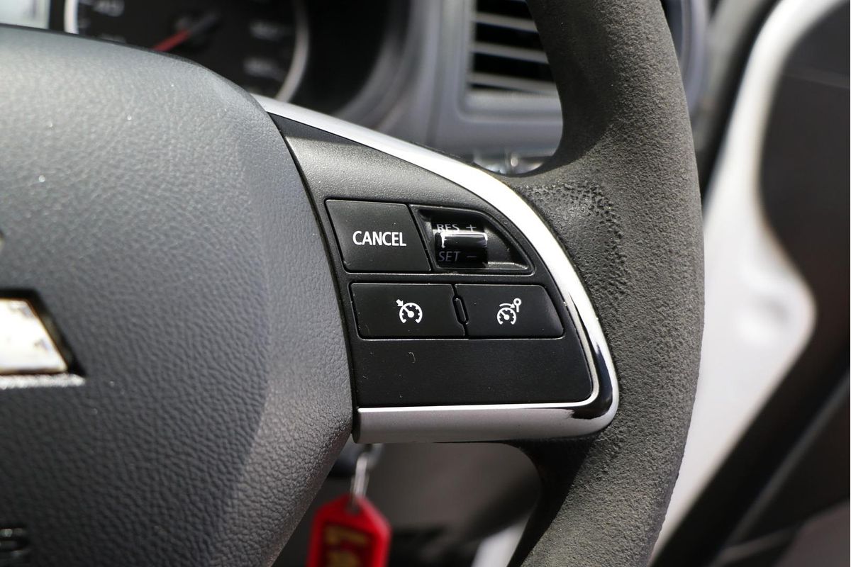 2015 Mitsubishi Triton GLX MQ 4X4