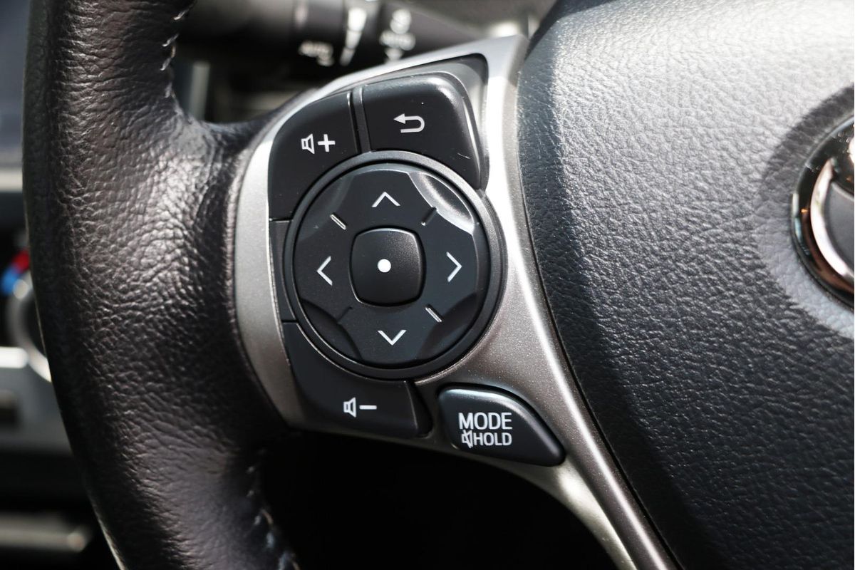 2014 Toyota Camry Hybrid HL AVV50R