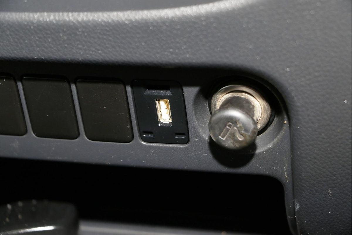 2015 Mitsubishi Triton GLX MQ 4X4