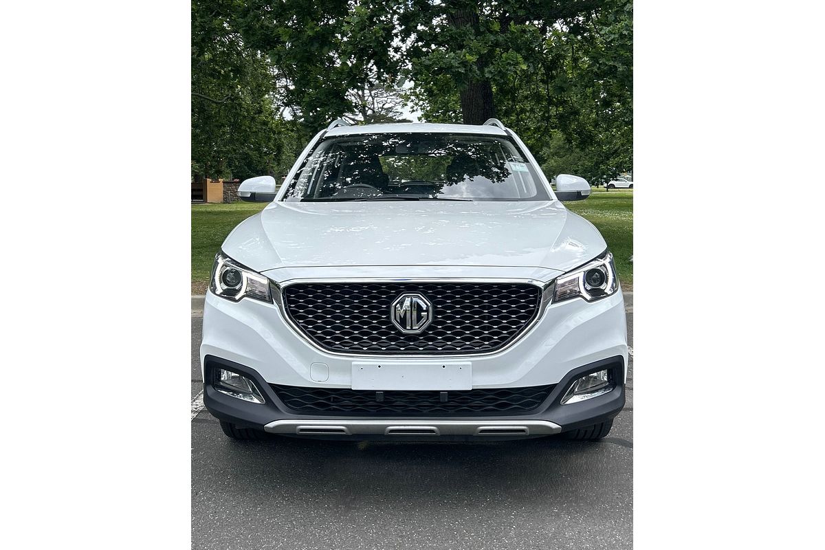 2021 MG ZS Essence AZS1