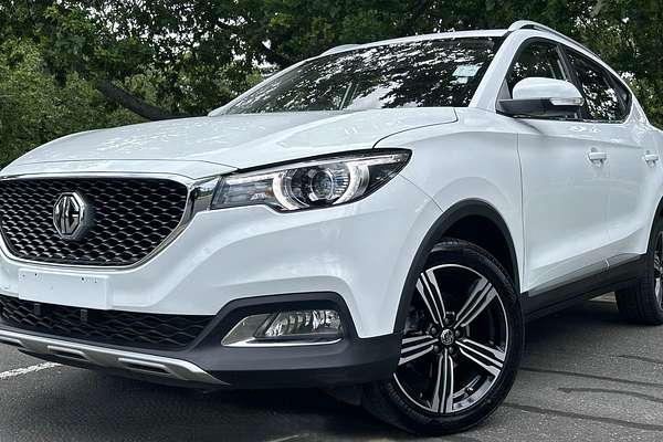 2021 MG ZS Essence AZS1