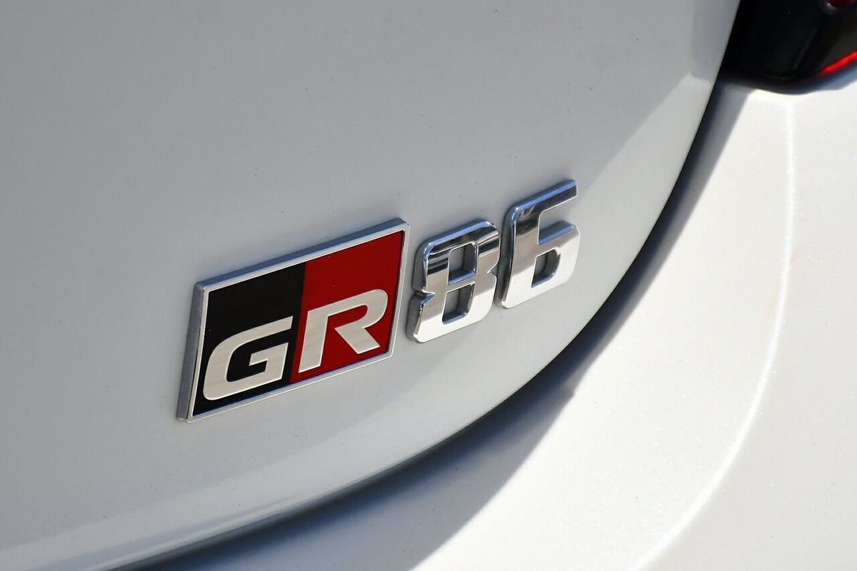 2022 Toyota GR86 GT ZN8