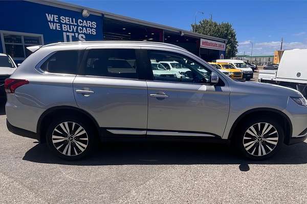 2018 Mitsubishi Outlander LS 7 SEAT (AWD) ZL MY19