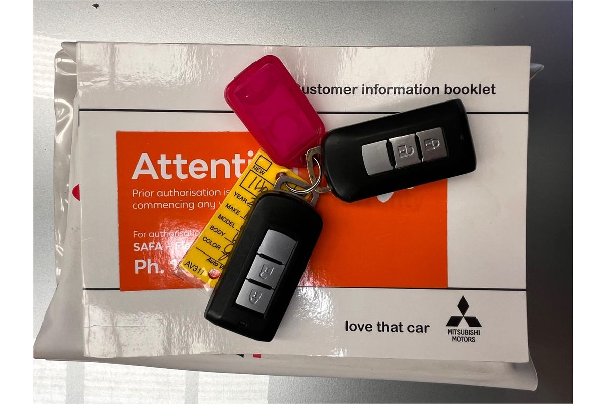 2018 Mitsubishi Outlander LS 7 SEAT (AWD) ZL MY19