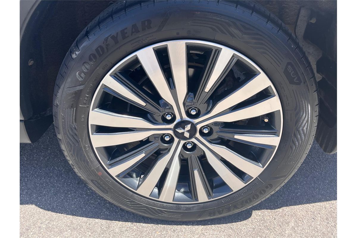 2018 Mitsubishi Outlander LS 7 SEAT (AWD) ZL MY19