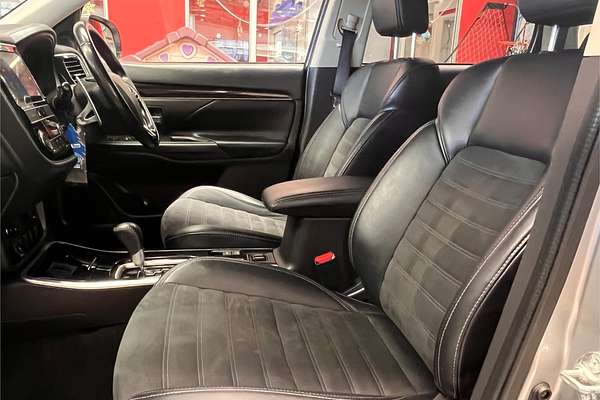 2018 Mitsubishi Outlander LS 7 SEAT (AWD) ZL MY19