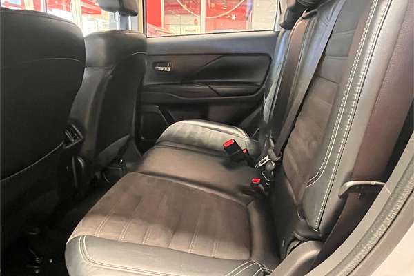 2018 Mitsubishi Outlander LS 7 SEAT (AWD) ZL MY19