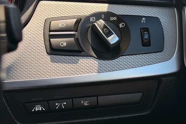 2015 BMW 5 Series 528i M Sport F10 LCI