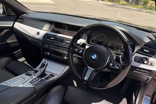 2015 BMW 5 Series 528i M Sport F10 LCI