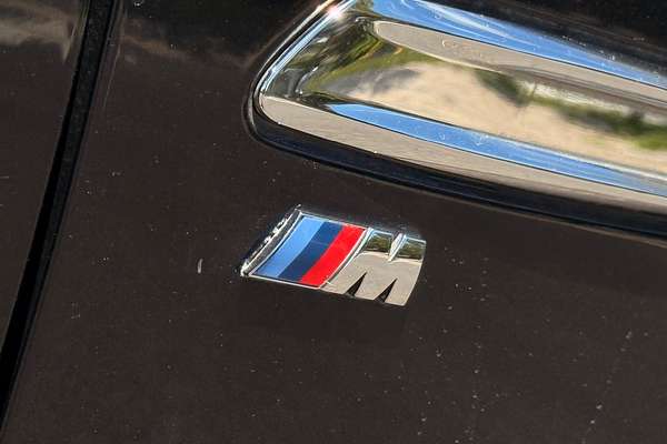 2015 BMW 5 Series 528i M Sport F10 LCI