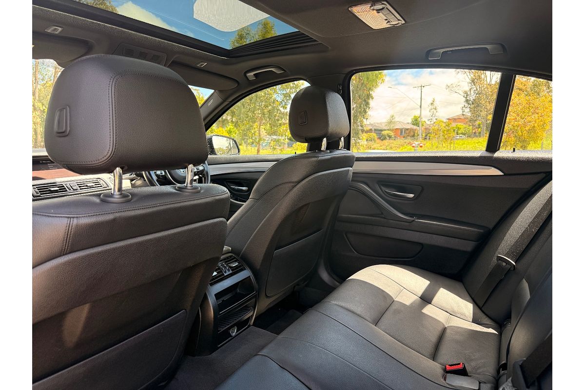 2015 BMW 5 Series 528i M Sport F10 LCI