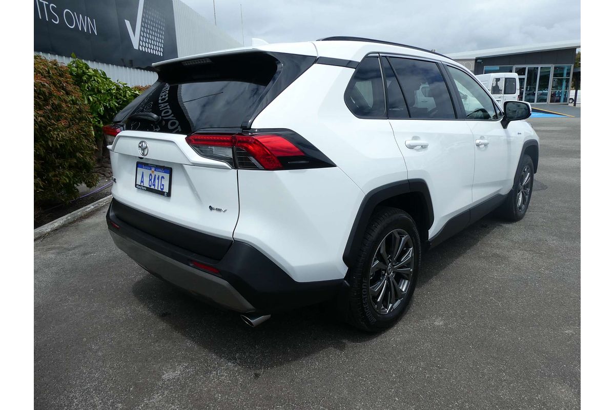2025 Toyota RAV4 GXL AXAH52R