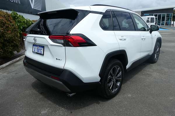 2025 Toyota RAV4 GXL AXAH52R