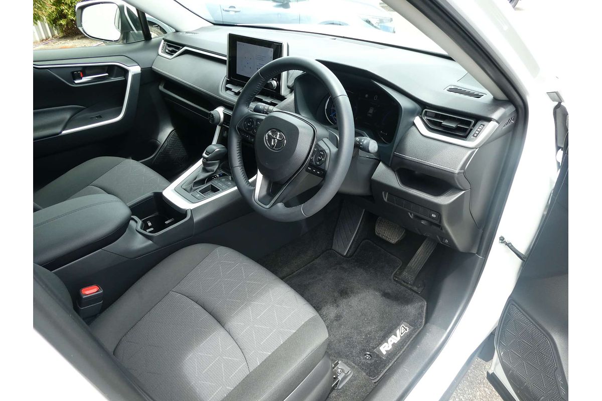 2025 Toyota RAV4 GXL AXAH52R