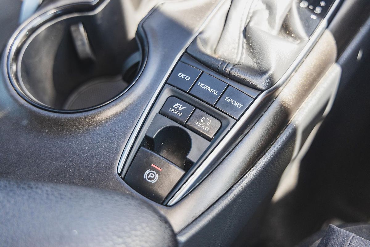 2023 Toyota Camry Ascent AXVH70R