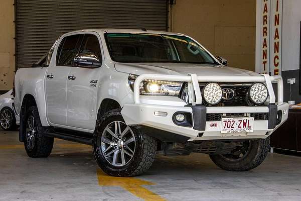 2020 Toyota Hilux SR5 (4x4) GUN126R FACELIFT 4X4