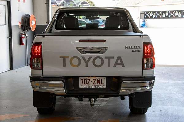 2020 Toyota Hilux SR5 (4x4) GUN126R FACELIFT 4X4