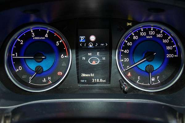 2020 Toyota Hilux SR5 (4x4) GUN126R FACELIFT 4X4