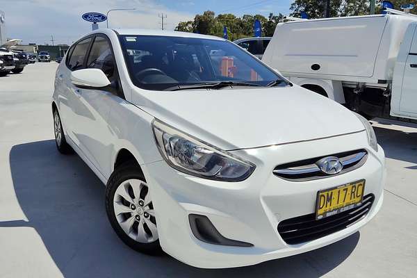 2015 Hyundai Accent Active RB3