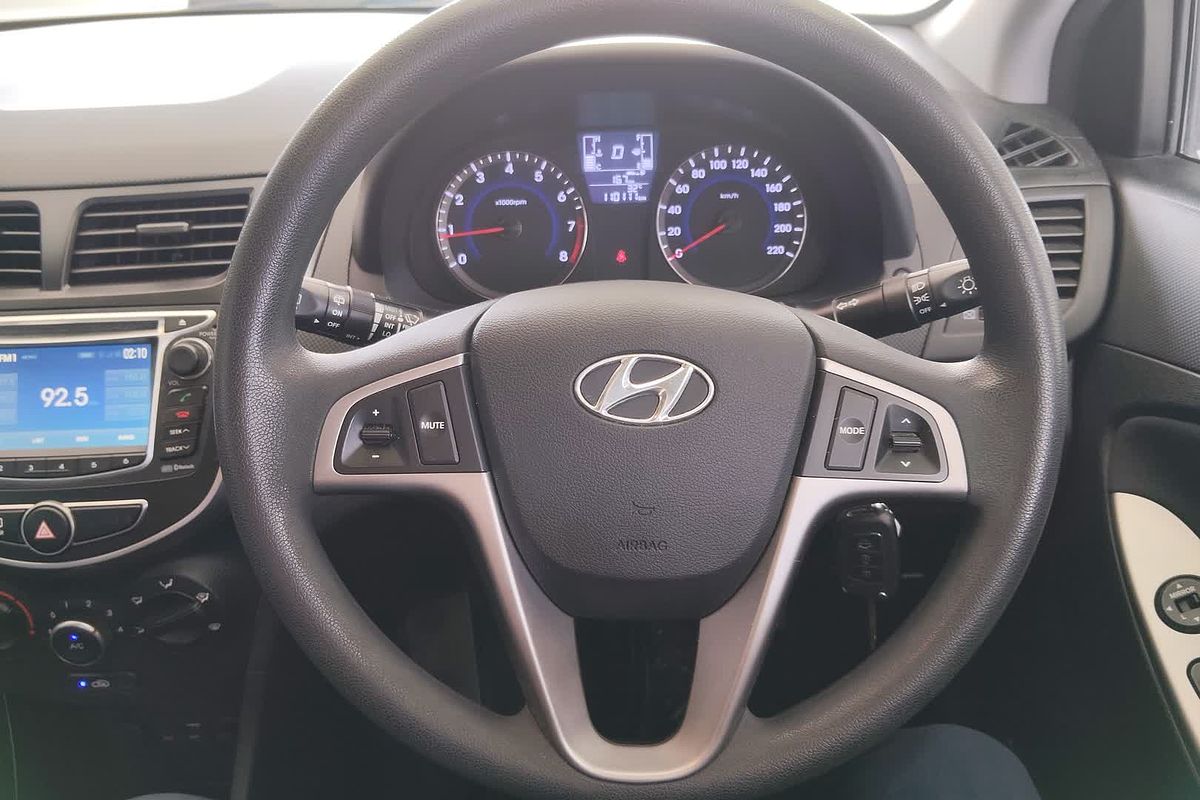 2015 Hyundai Accent Active RB3