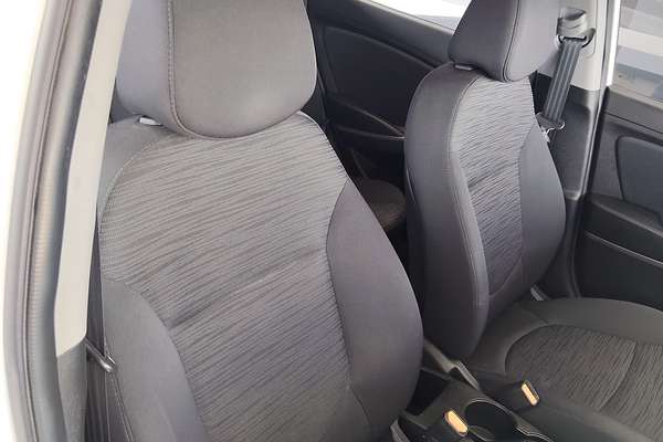 2015 Hyundai Accent Active RB3