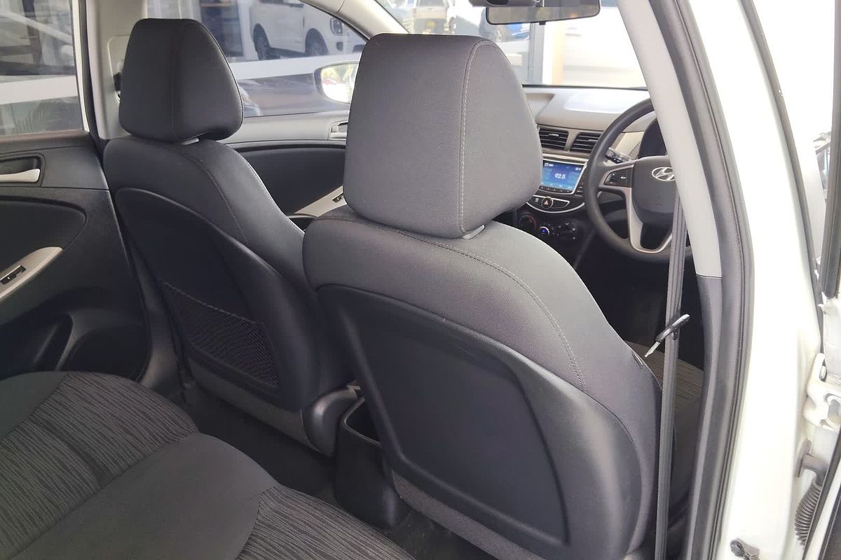 2015 Hyundai Accent Active RB3