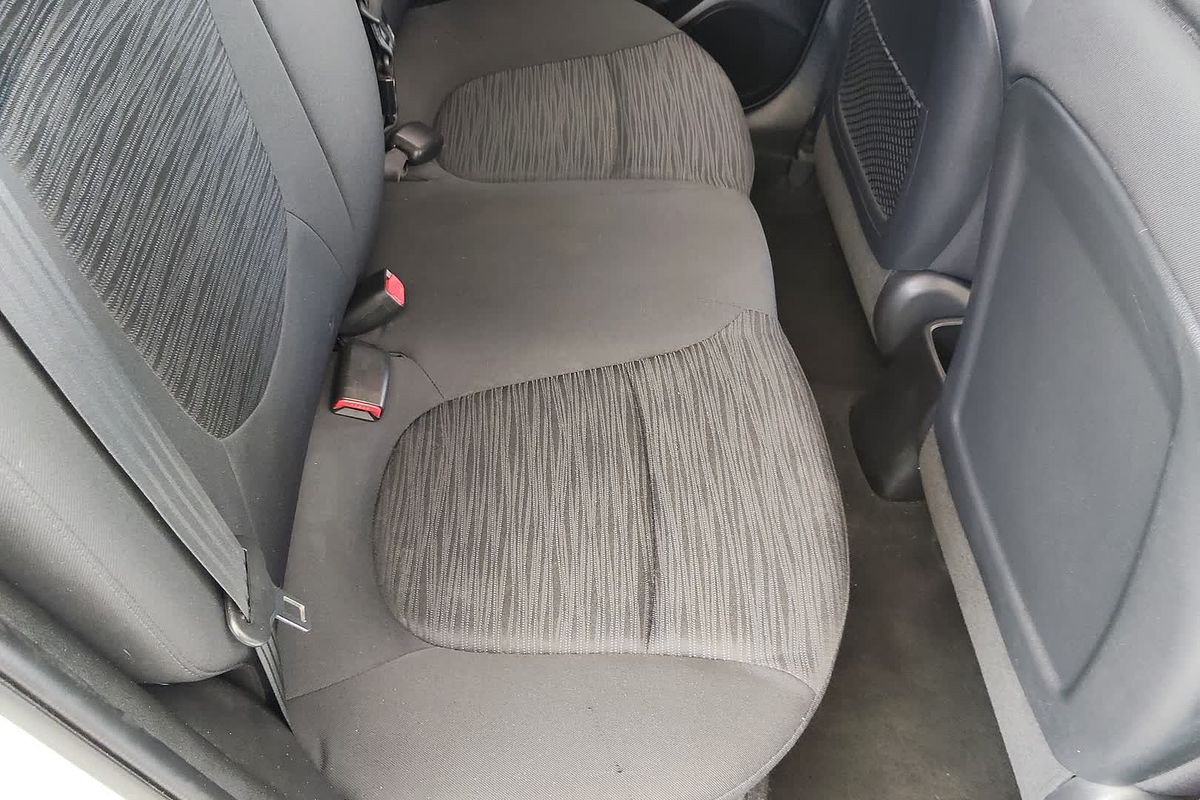 2015 Hyundai Accent Active RB3