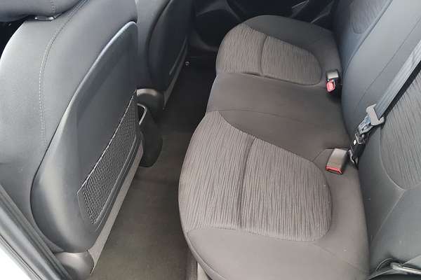 2015 Hyundai Accent Active RB3