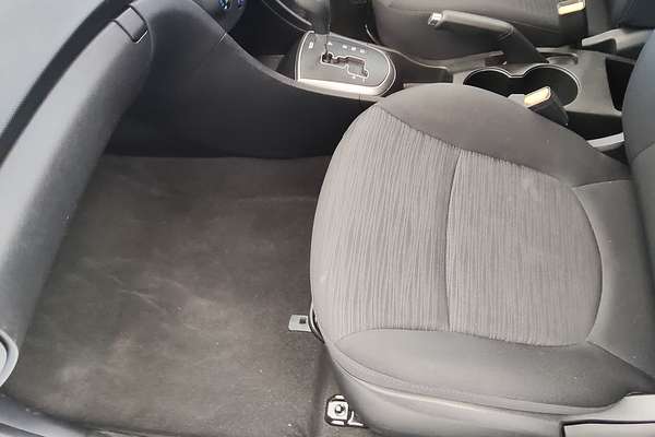 2015 Hyundai Accent Active RB3