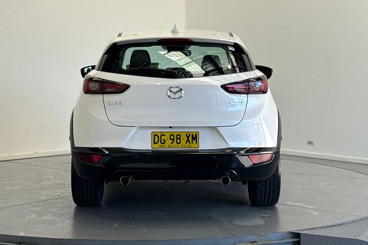 2023 Mazda CX-3 sTouring DK