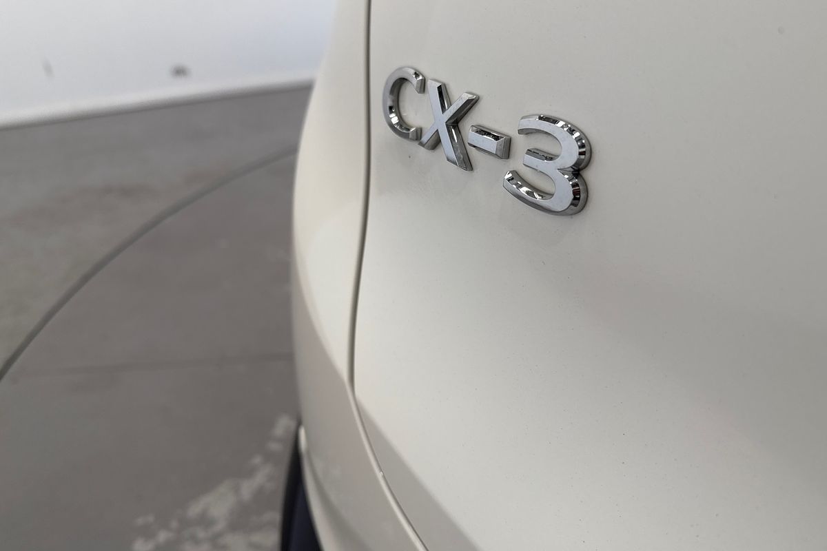 2023 Mazda CX-3 sTouring DK